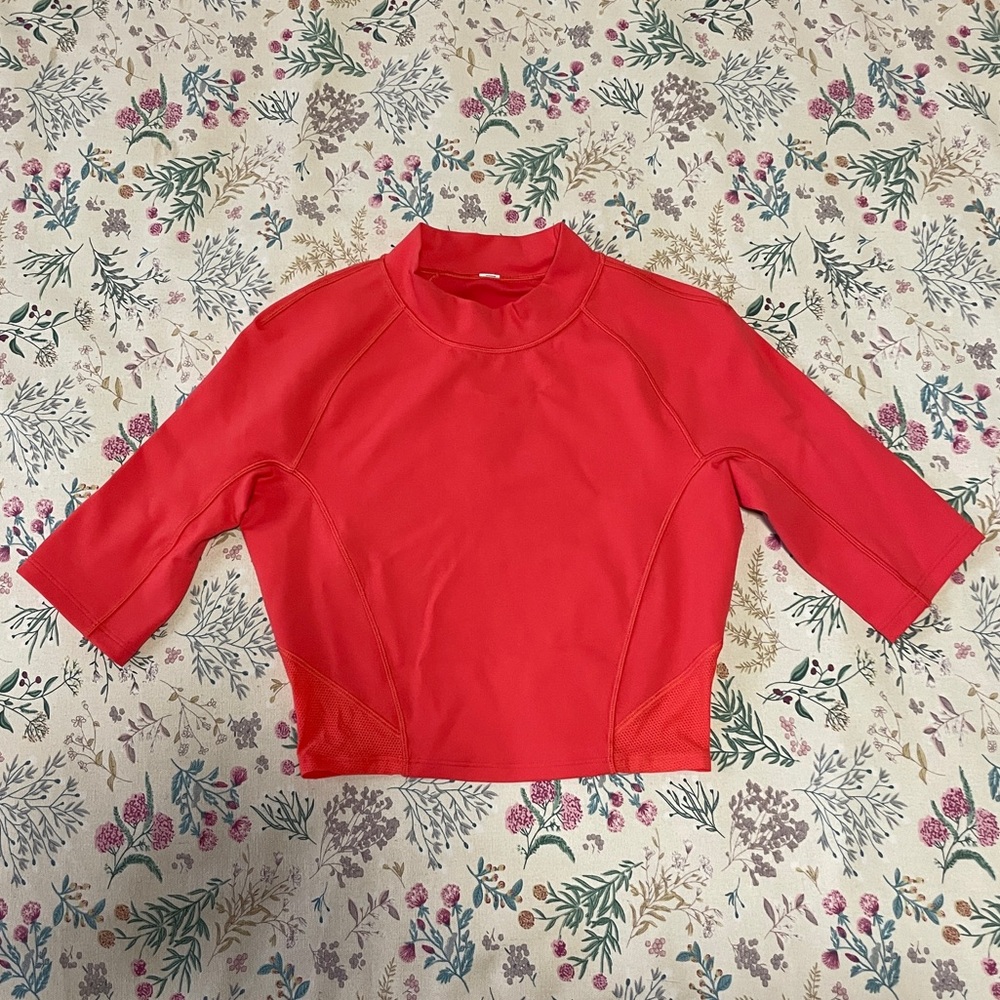 Lululemon Everlux Mesh Short Sleeve Crop Top